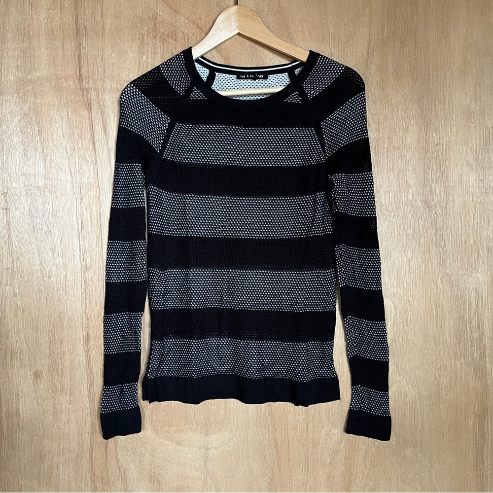 Rag & Bone/Jean Open Weave Long Sleeve Striped Crewneck Sweater Black/White XS